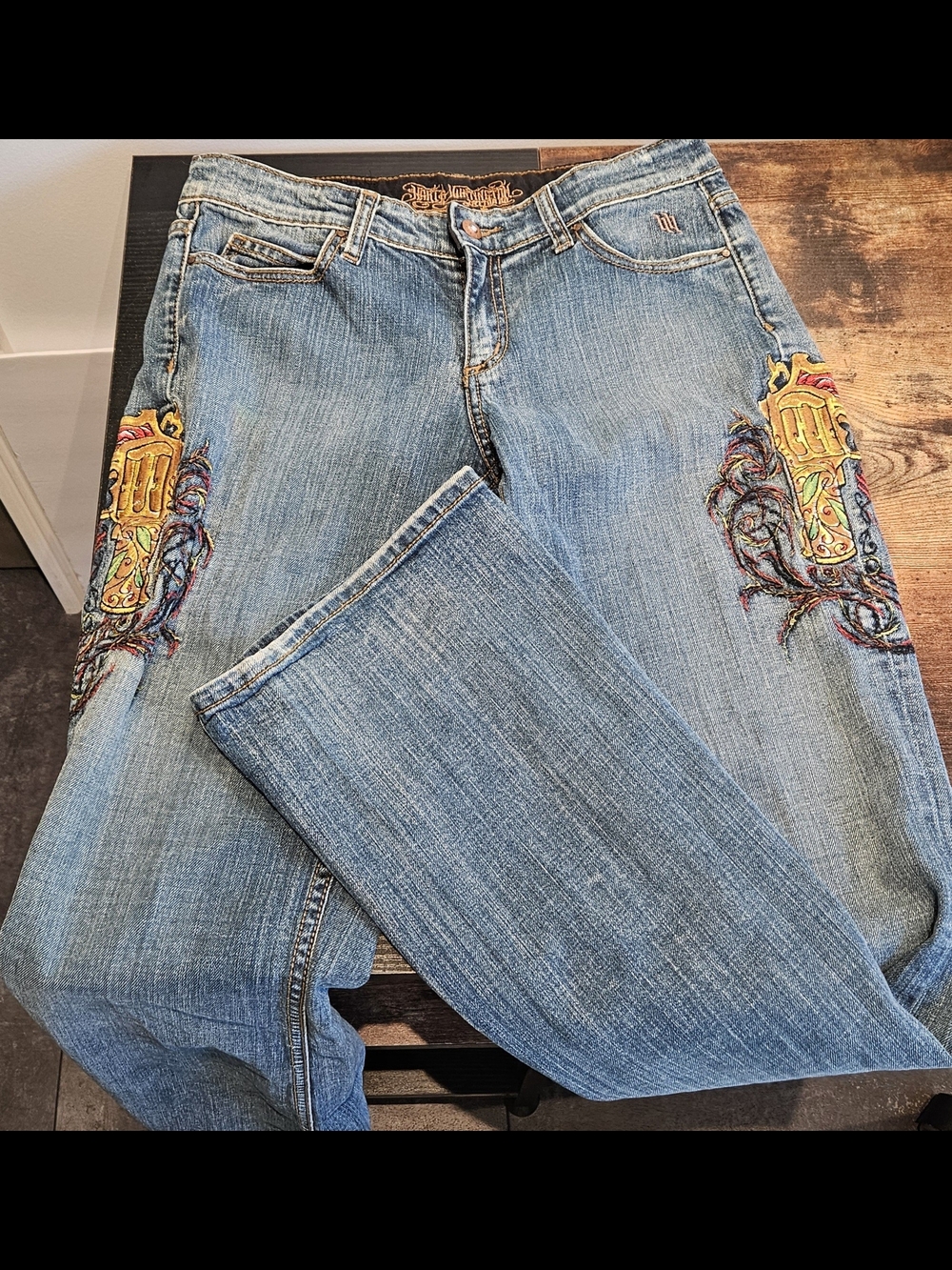 Hart & Huntington Mia Brazilia Women’s Light Blue Embroidered Jeans 29x32